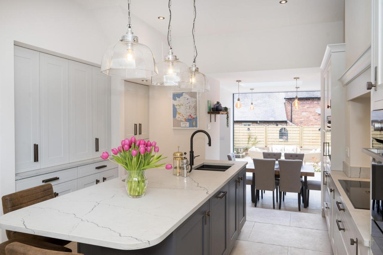 Townhouse By Harrogate Serviced Apartments Eksteriør bilde
