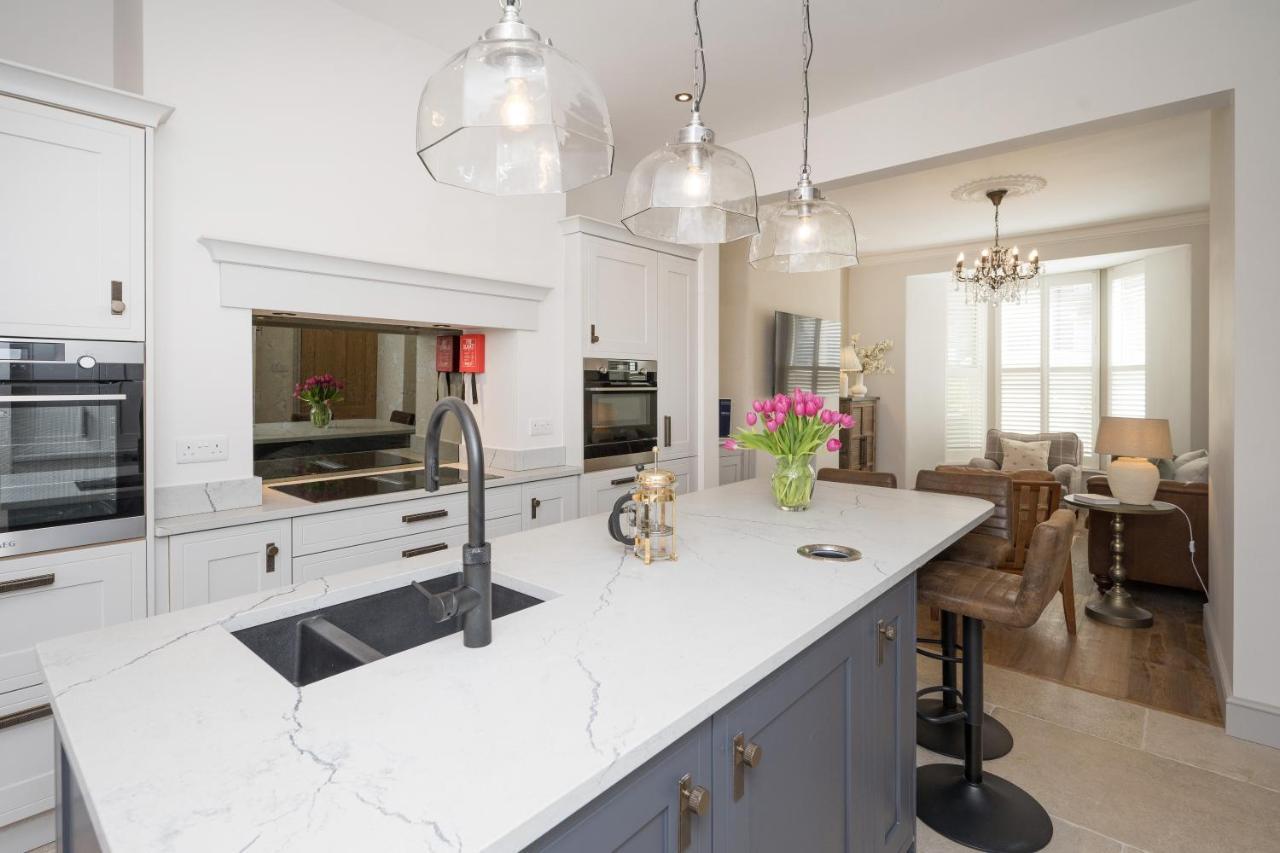 Townhouse By Harrogate Serviced Apartments Eksteriør bilde