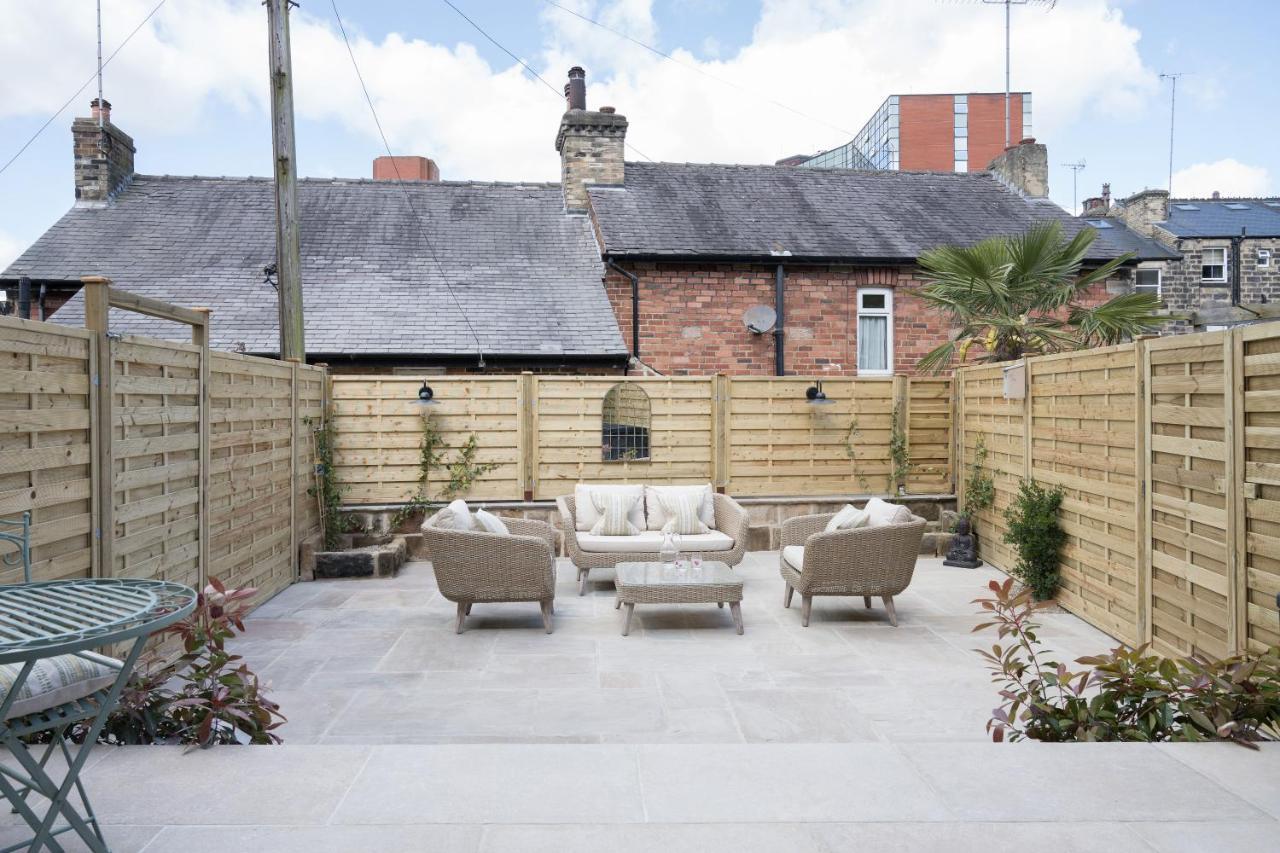 Townhouse By Harrogate Serviced Apartments Eksteriør bilde