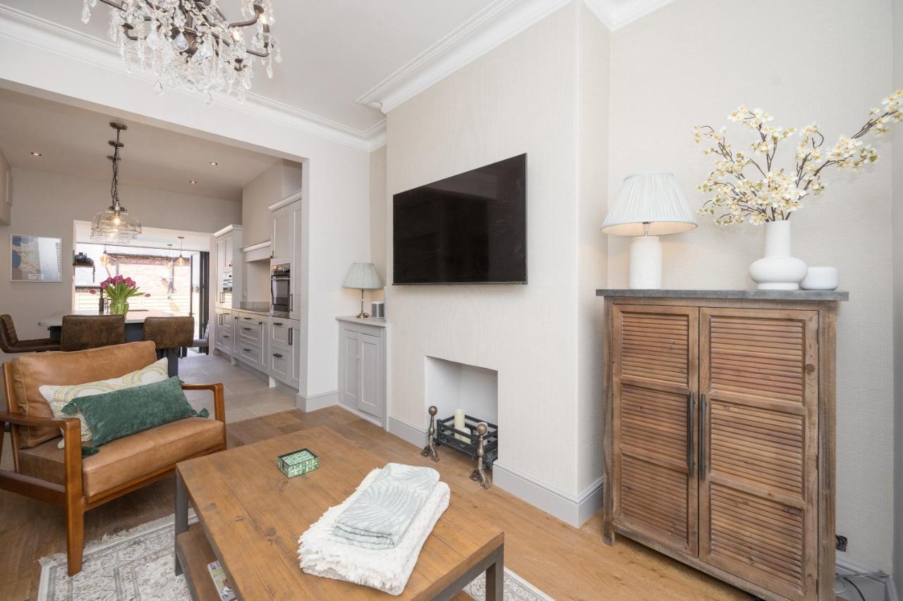 Townhouse By Harrogate Serviced Apartments Eksteriør bilde