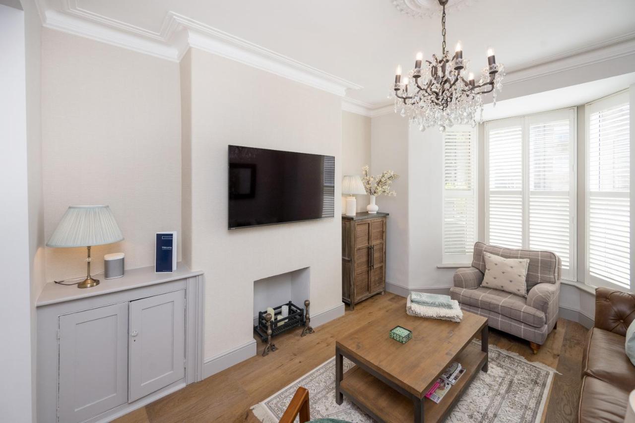 Townhouse By Harrogate Serviced Apartments Eksteriør bilde
